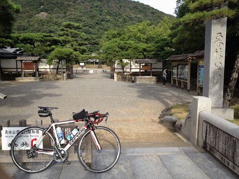 うどん巡りとフェリー