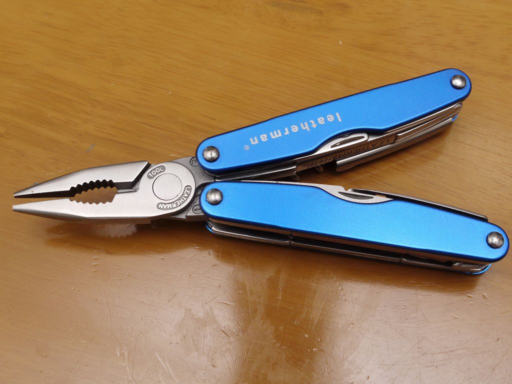 LEATHERMANの携帯ツール