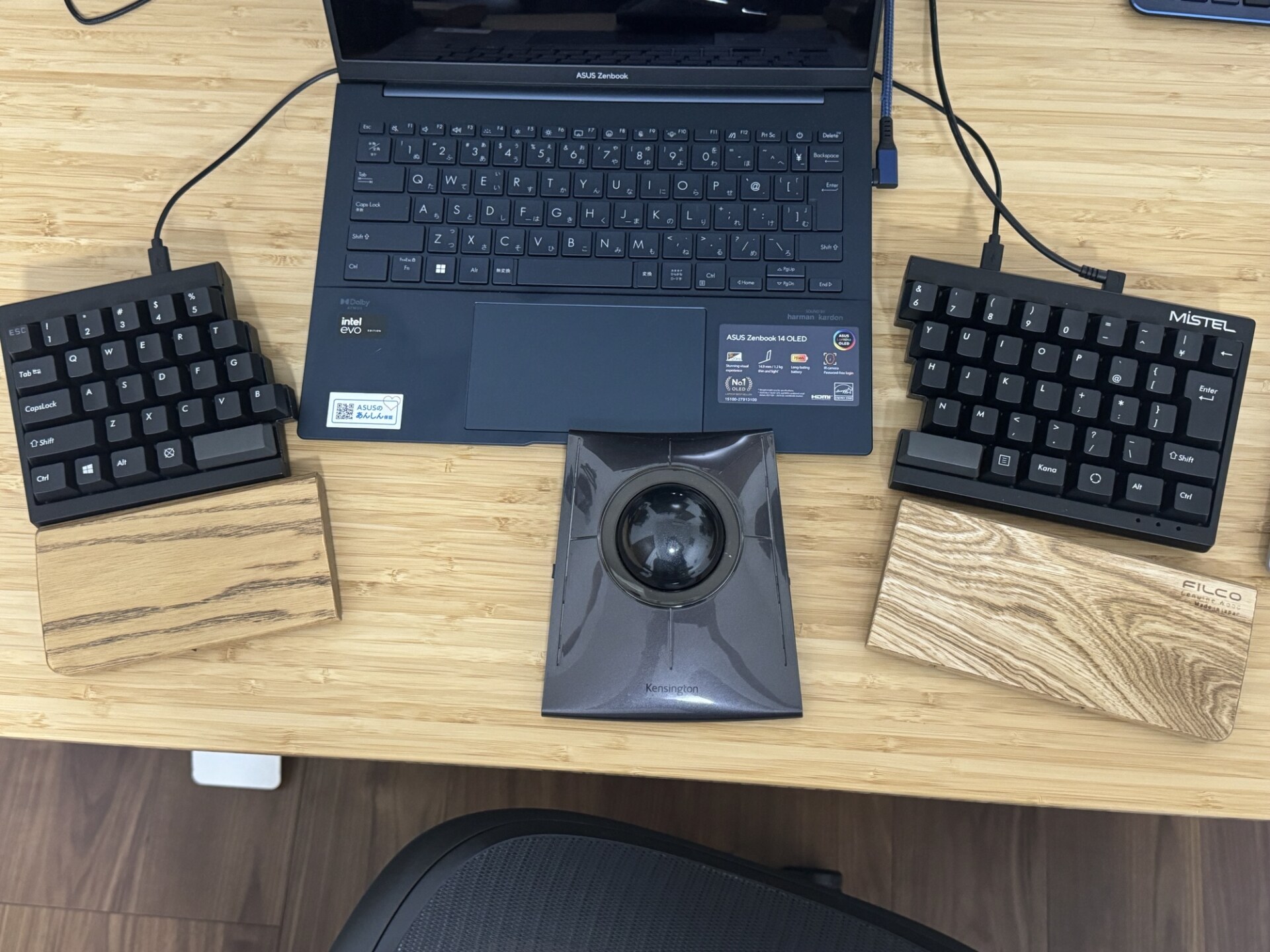 ultimate hacking keyboard 左右分離 メカニカル マウス