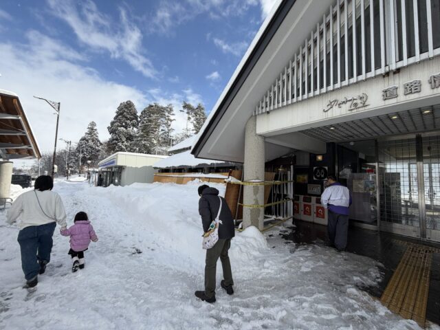 今シーズン初の雪上ドライブでのコストコ買い出しはスリル満点