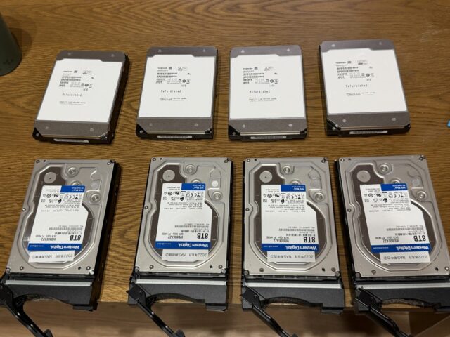 ハードディスク20万円分をまとめ買いしてNASをメンテナンスする