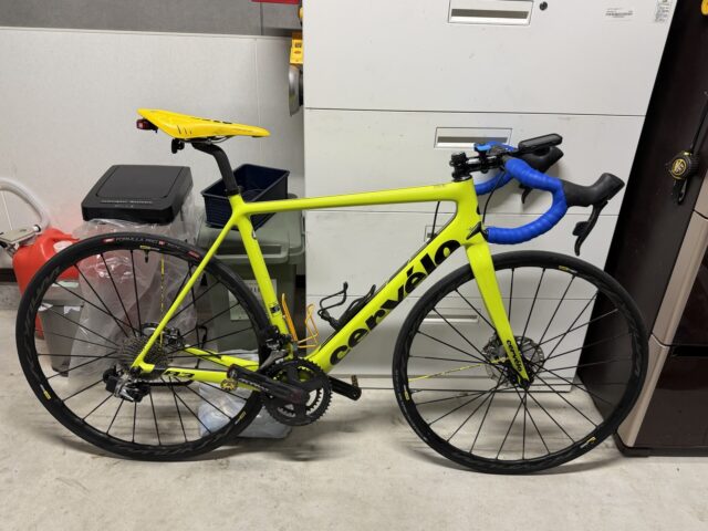 Cervelo R3のハンドル交換とヘッドパーツのベアリング交換